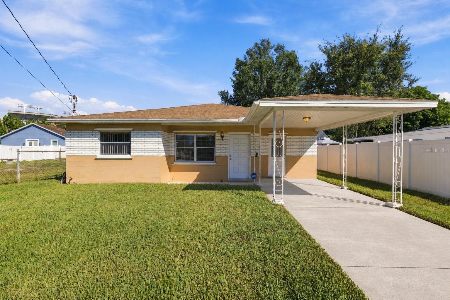 Single Family Residence at 3409 W BRADDOCK ST, TAMPA