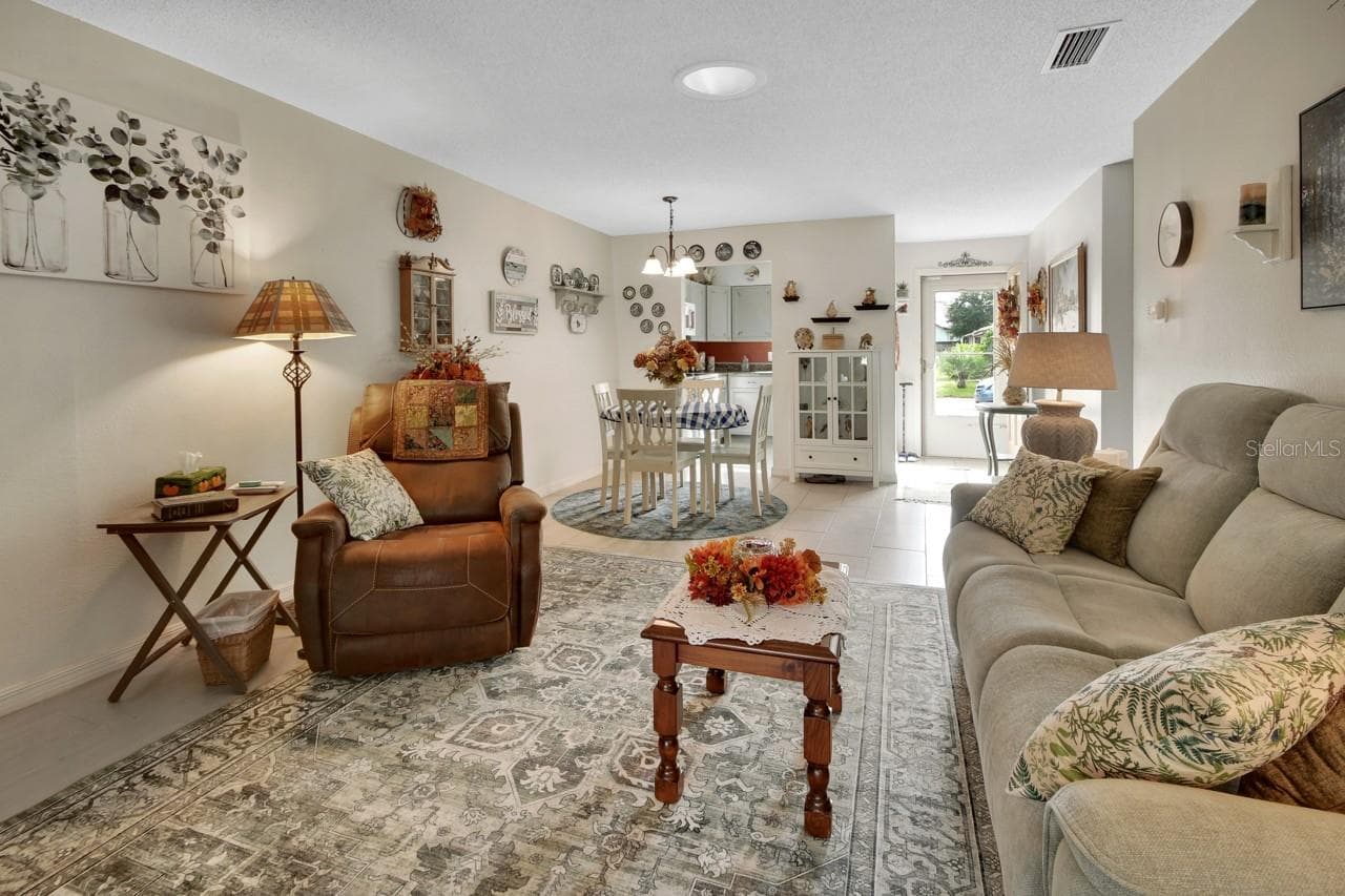 Condominium at 713 E MICHIGAN AVE #B, DELAND, photo 4 of 24