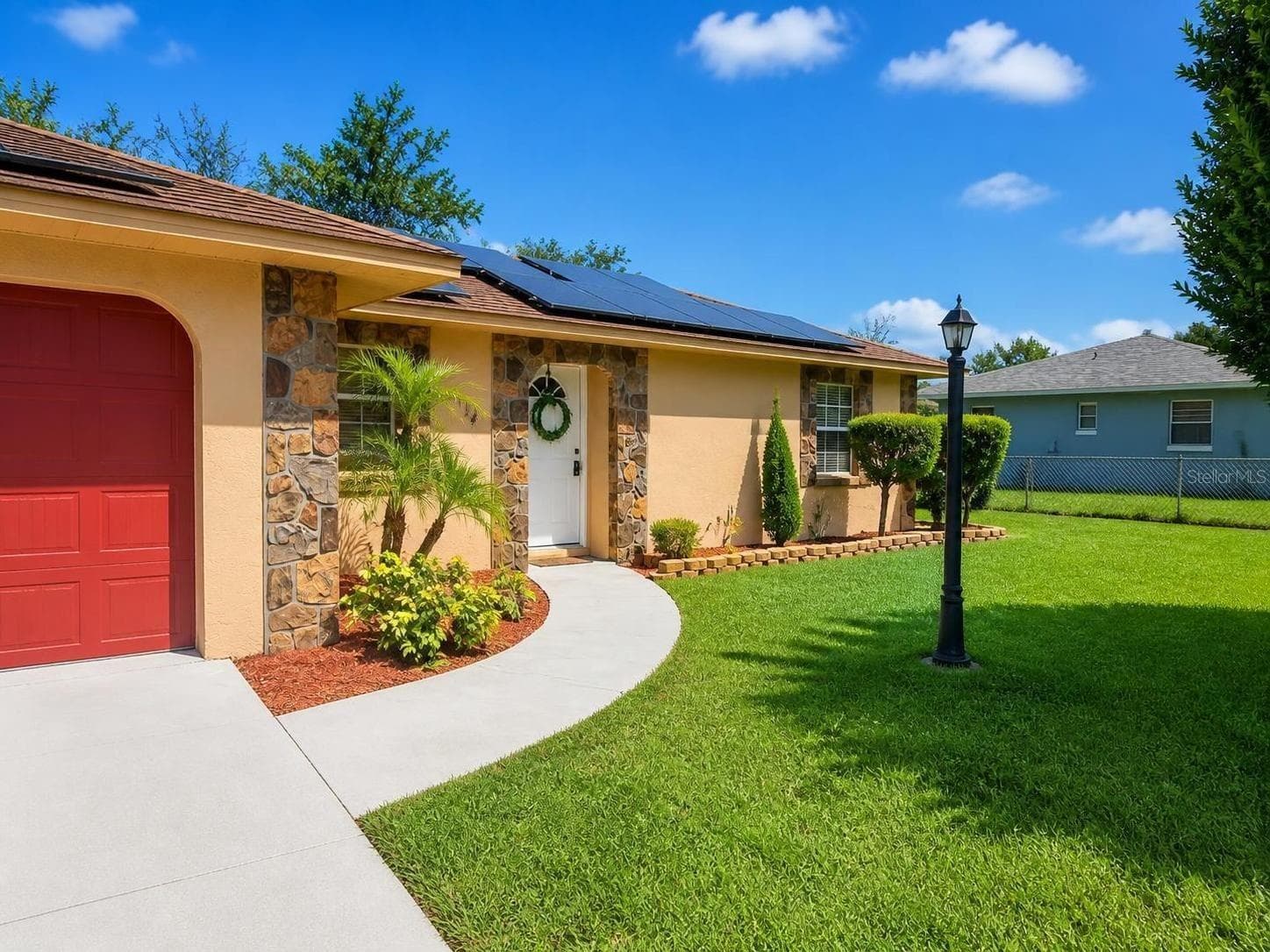 Single Family Residence at 2074 W HIBISCUS RD, AVON PARK, photo 2 of 34
