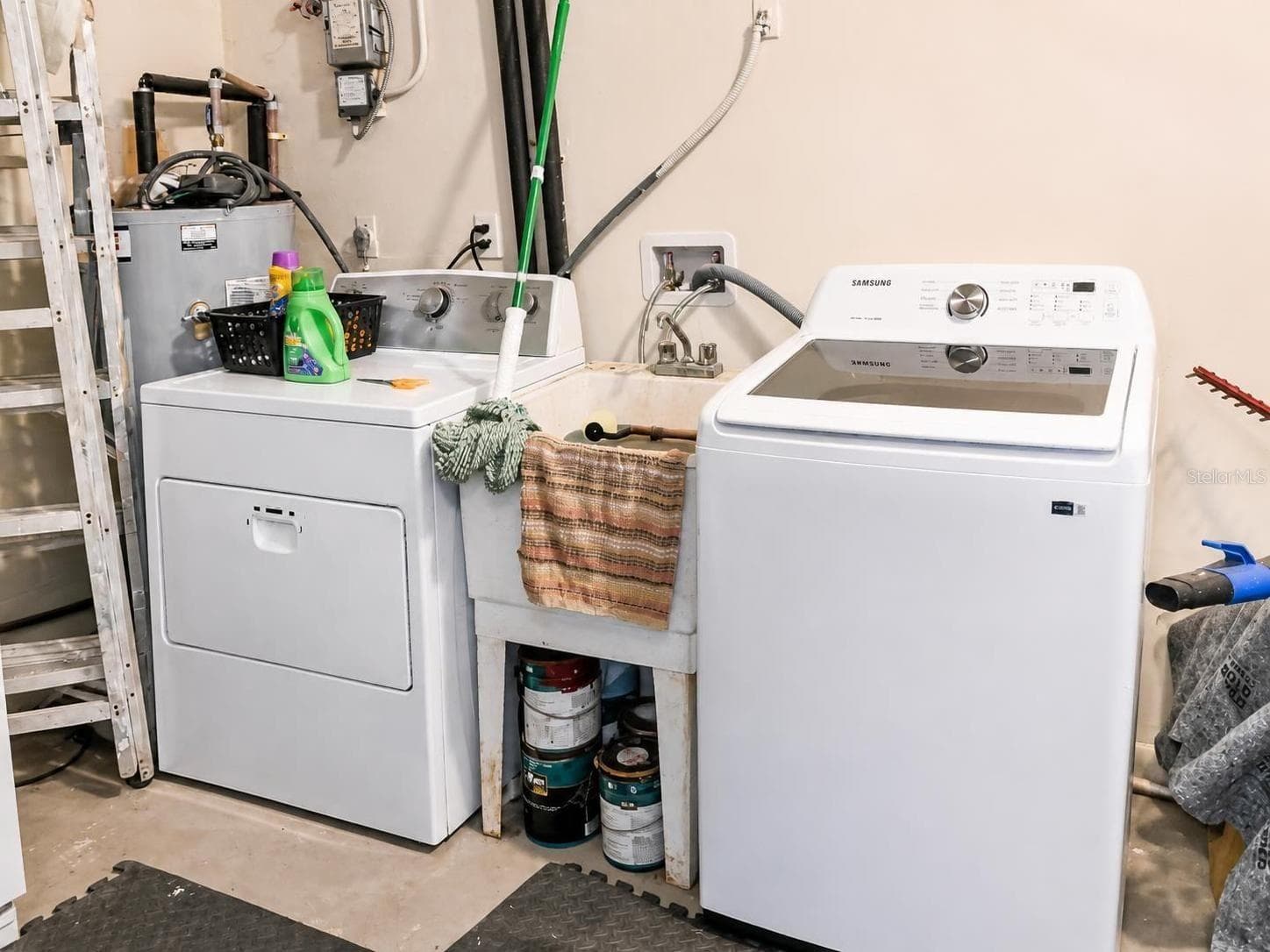 Brand new washer and dryer with utility sink - 2074 W HIBISCUS RD, AVON PARK