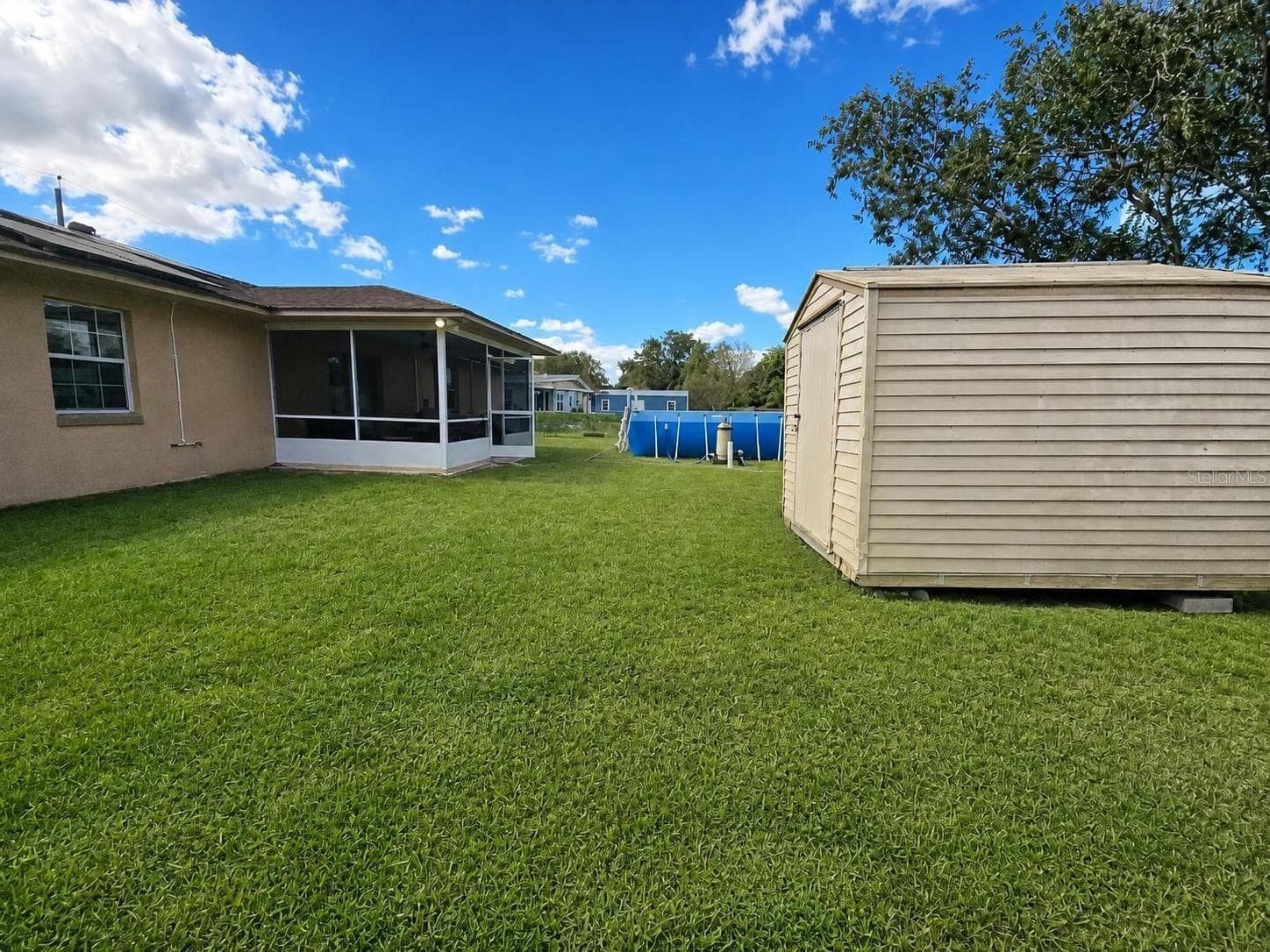 Backyard - 2074 W HIBISCUS RD, AVON PARK