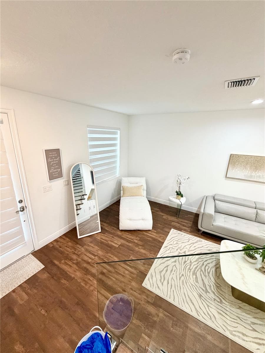Single Family Residence at 8331 PEGGY ST, TAMPA, photo 15 of 47