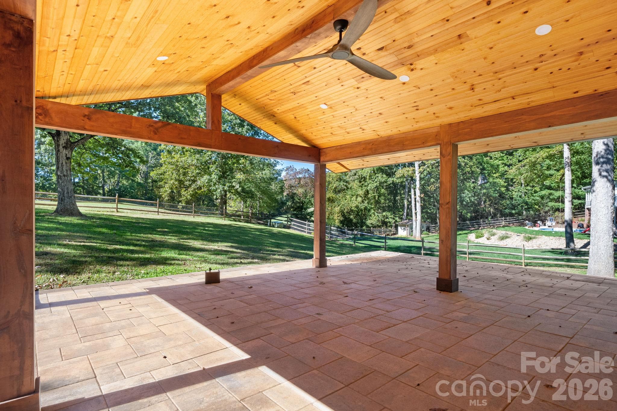 Single Family Residence at 4024 Wandering Lane, Hickory, photo 30 of 40