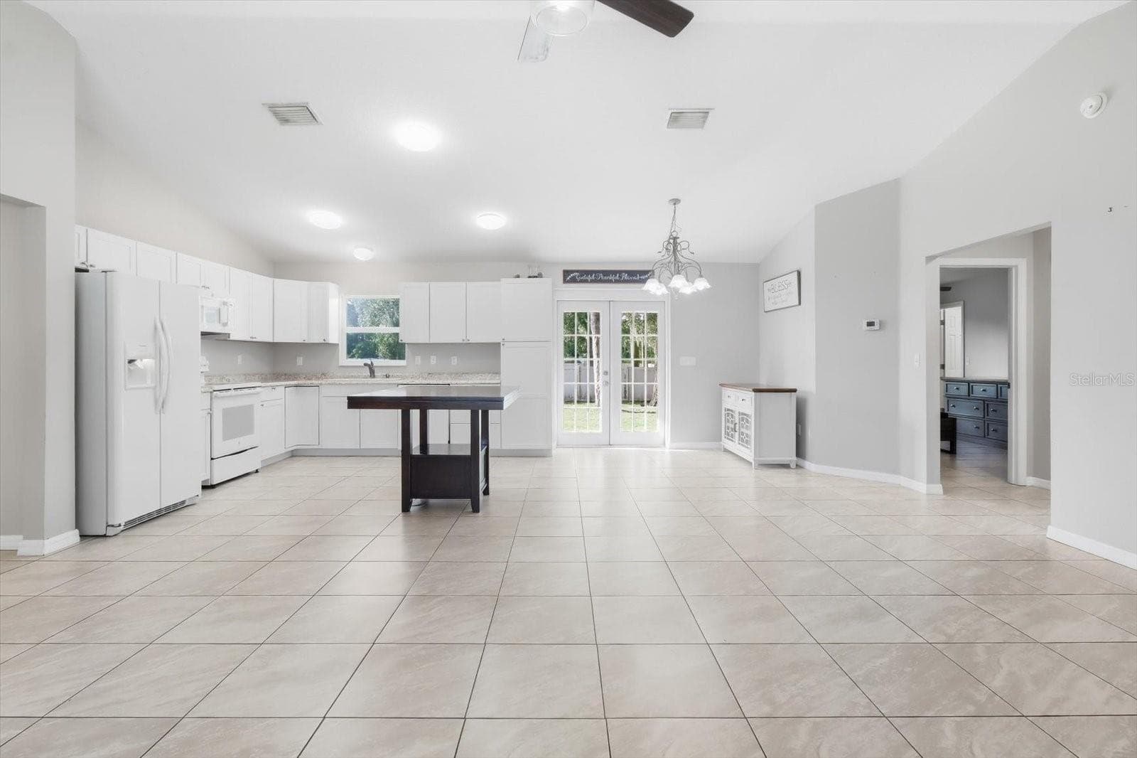 Kitchen and Dining Area - 8372 SE 156TH ST, SUMMERFIELD