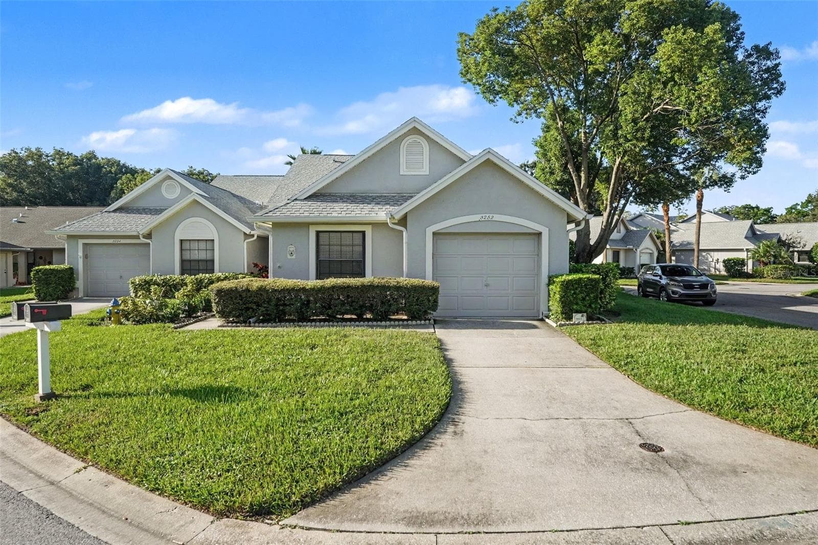 3252 LORI LN