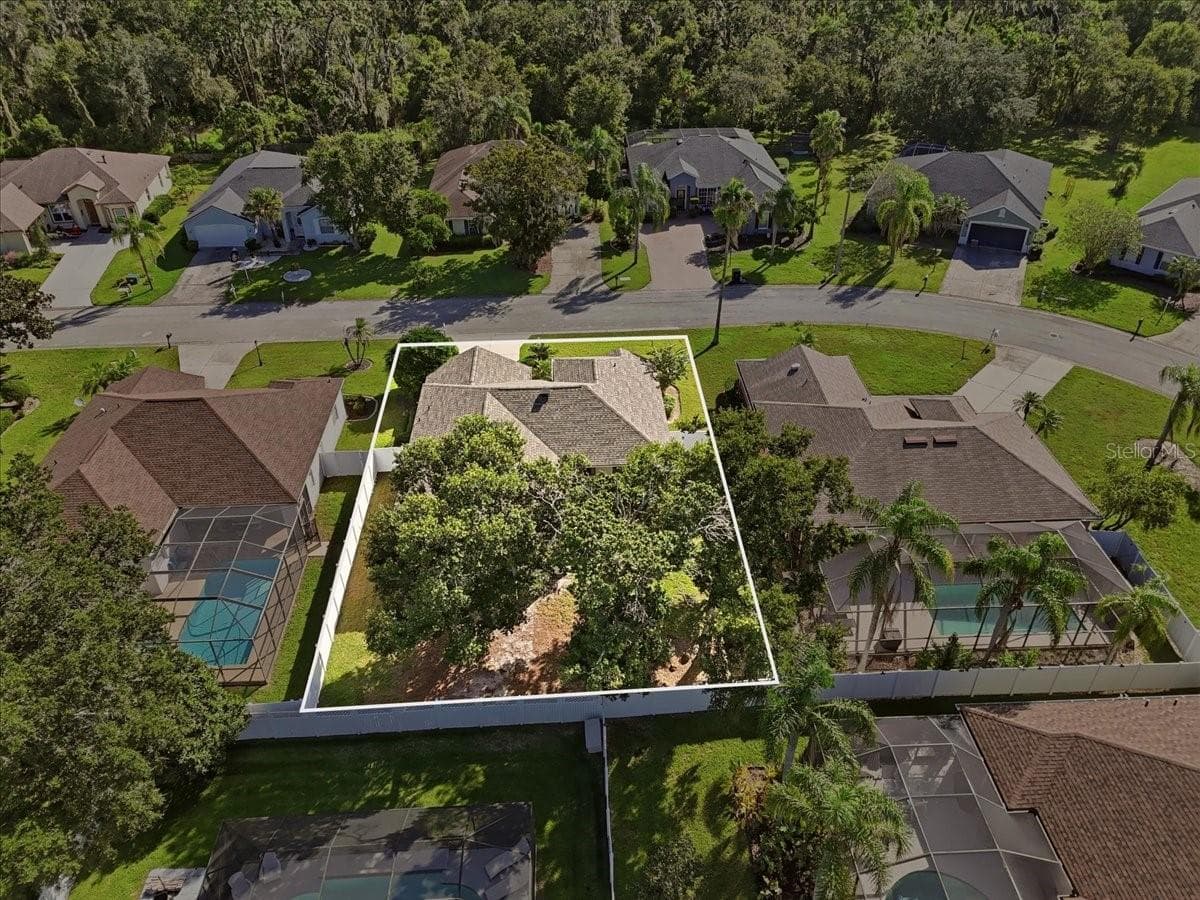 Single Family Residence at 1731 BROOKSTONE WAY, PLANT CITY, photo 39 of 42