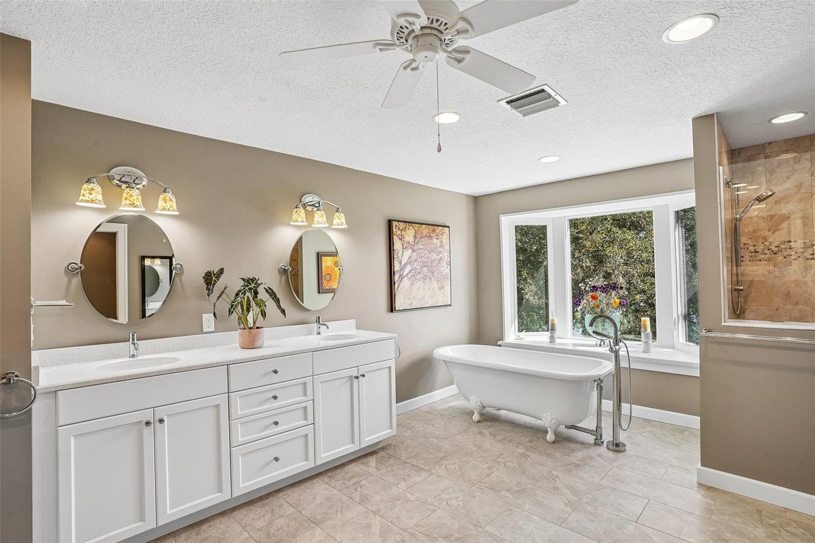 Single Family Residence at 1501 FAHNSTOCK ST, EUSTIS, photo 35 of 90