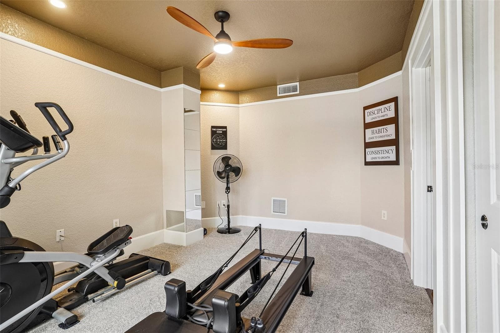 Bedroom 3 - 1501 FAHNSTOCK ST, EUSTIS