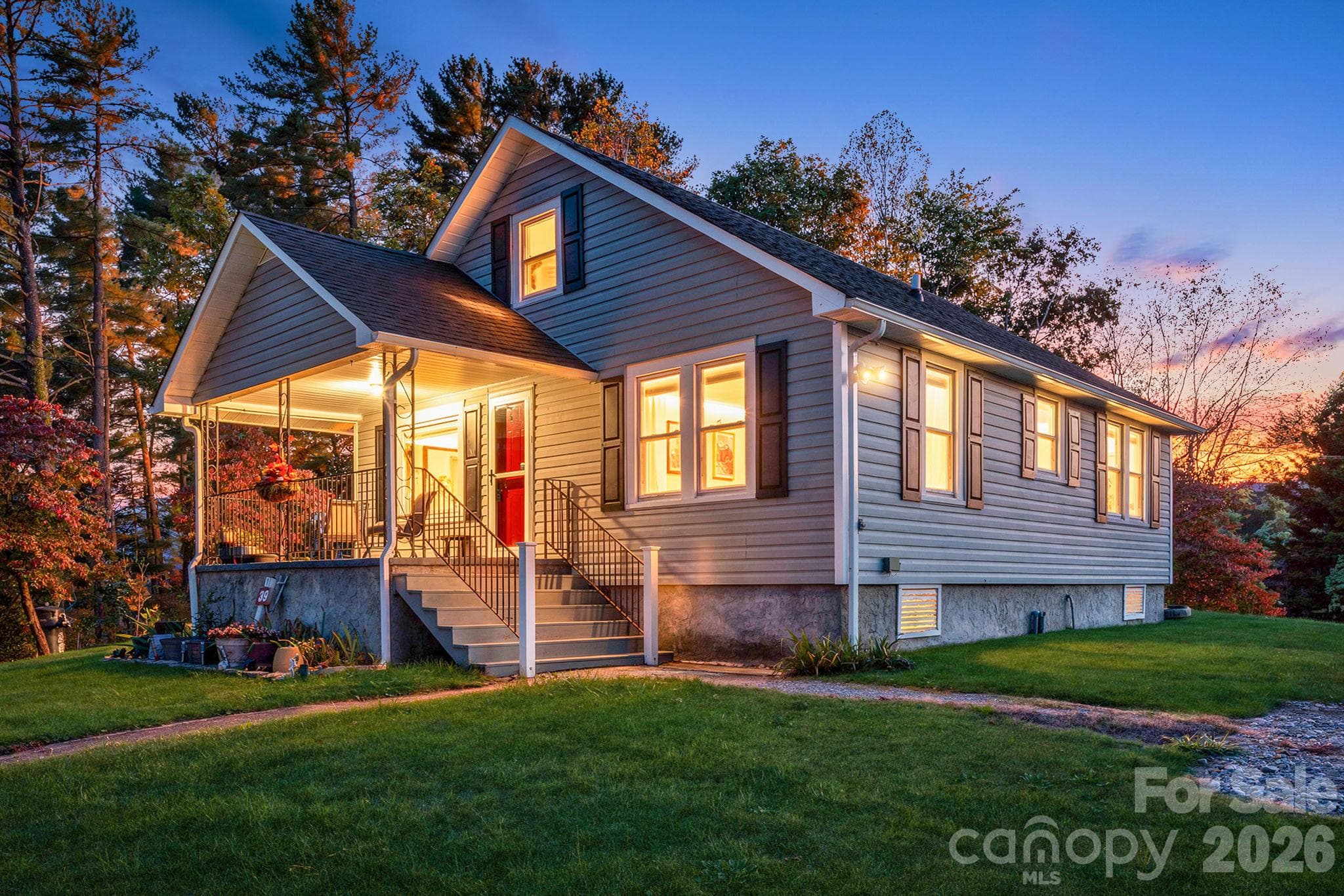 Single Family Residence at 39 Brown Cove Road, Clyde, photo 6 of 44