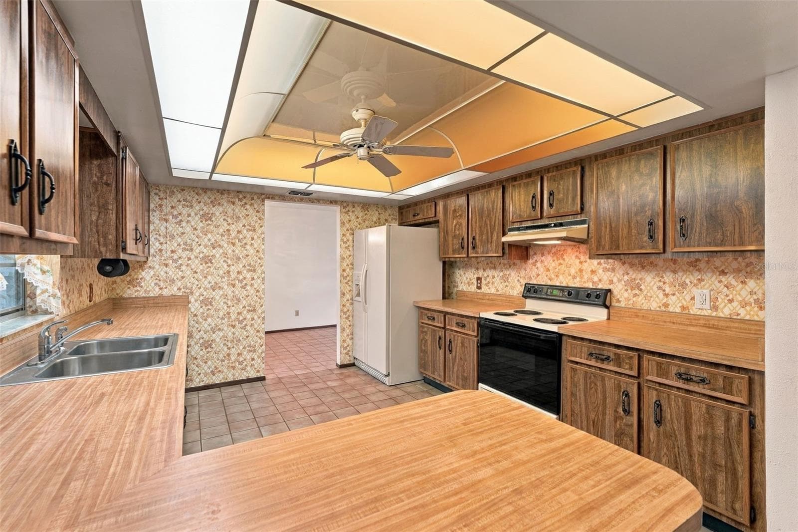 Single Family Residence at 4164 THOMASSA CT, ORLANDO, photo 12 of 34