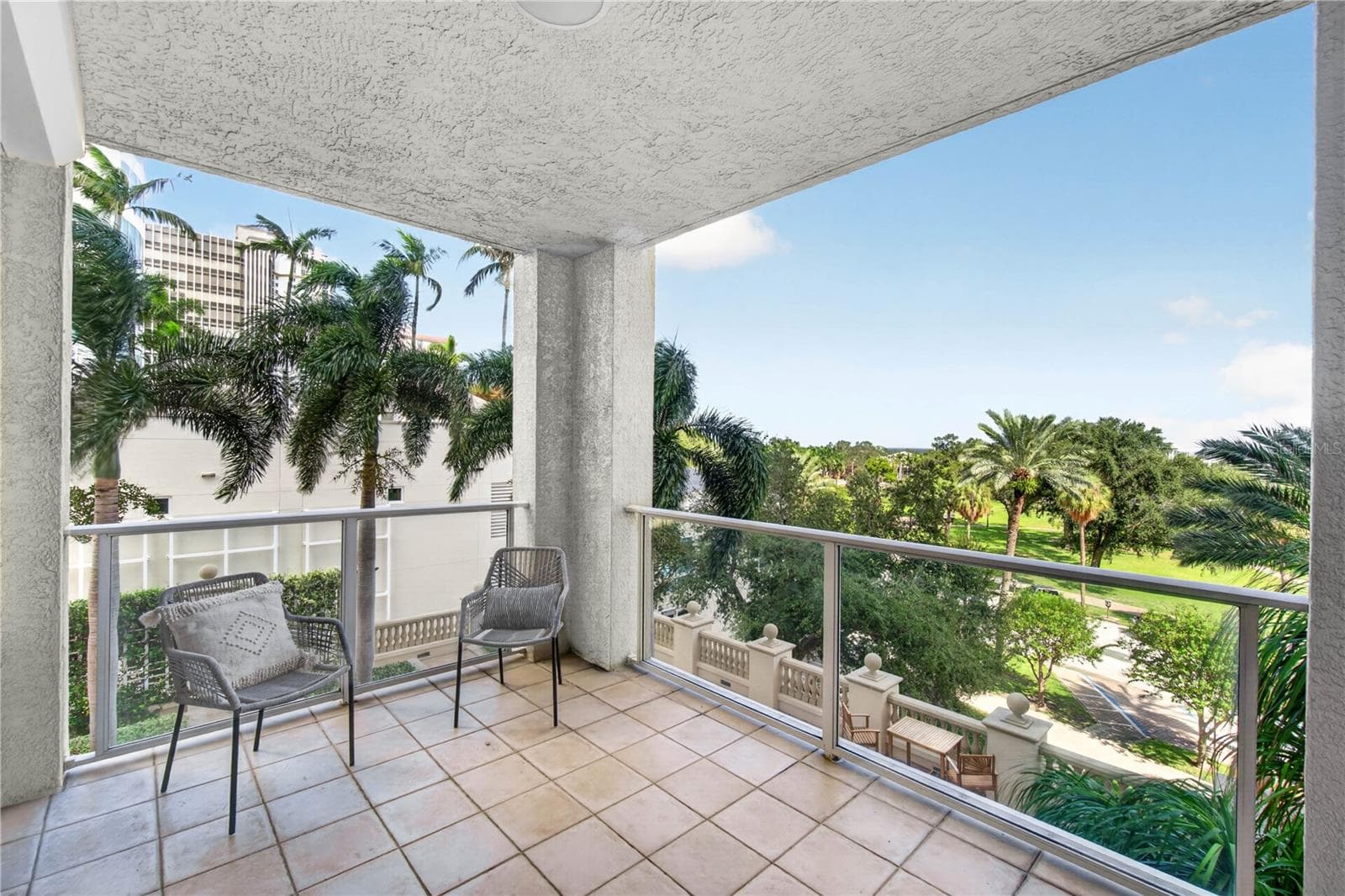 Condominium at 100 BEACH DR NE #401, ST PETERSBURG, photo 11 of 62