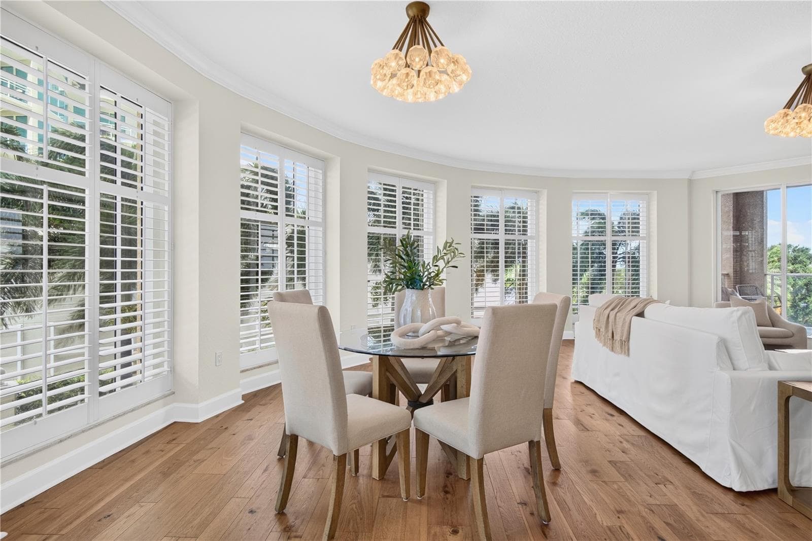 Condominium at 100 BEACH DR NE #401, ST PETERSBURG, photo 14 of 62