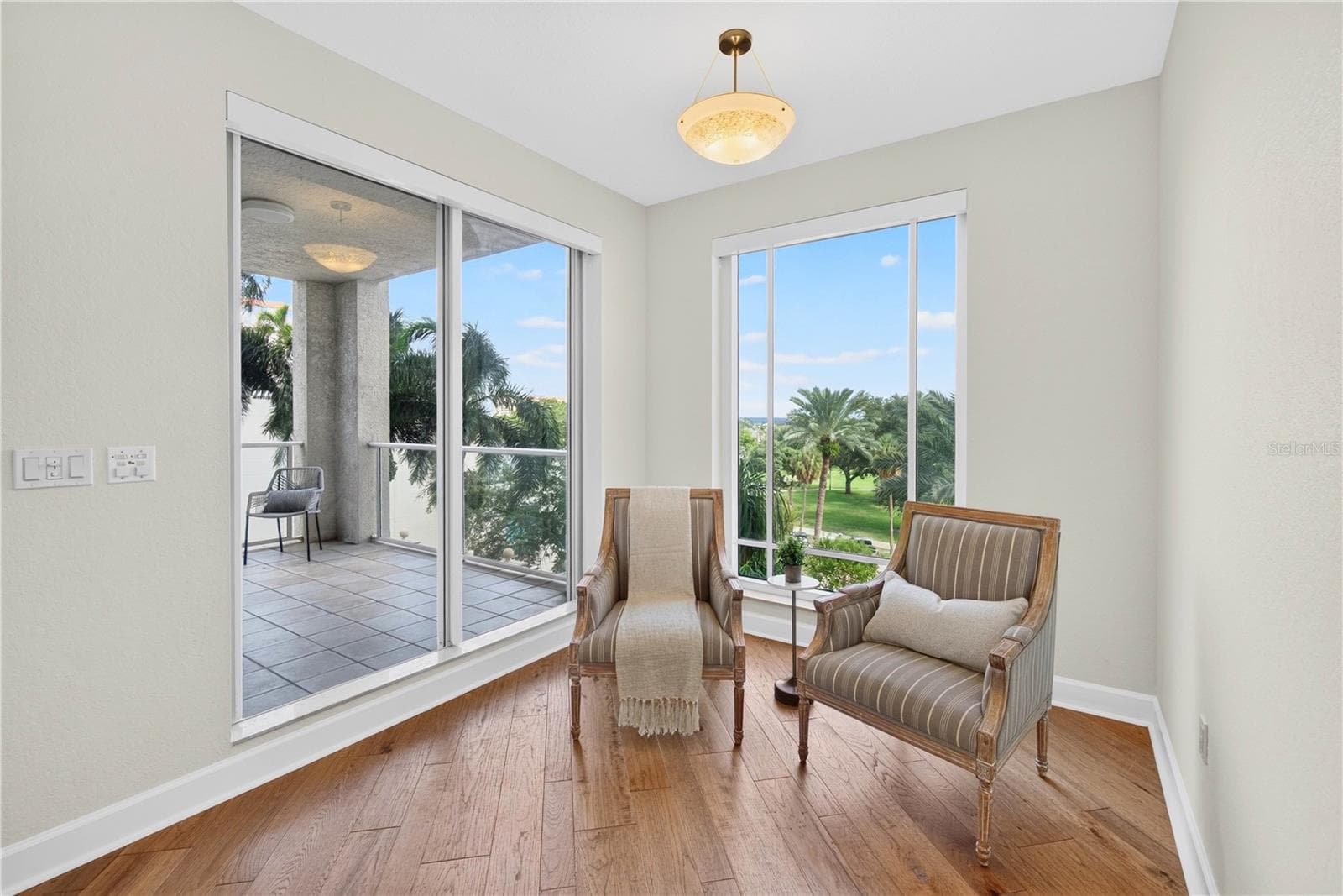 Condominium at 100 BEACH DR NE #401, ST PETERSBURG, photo 30 of 62