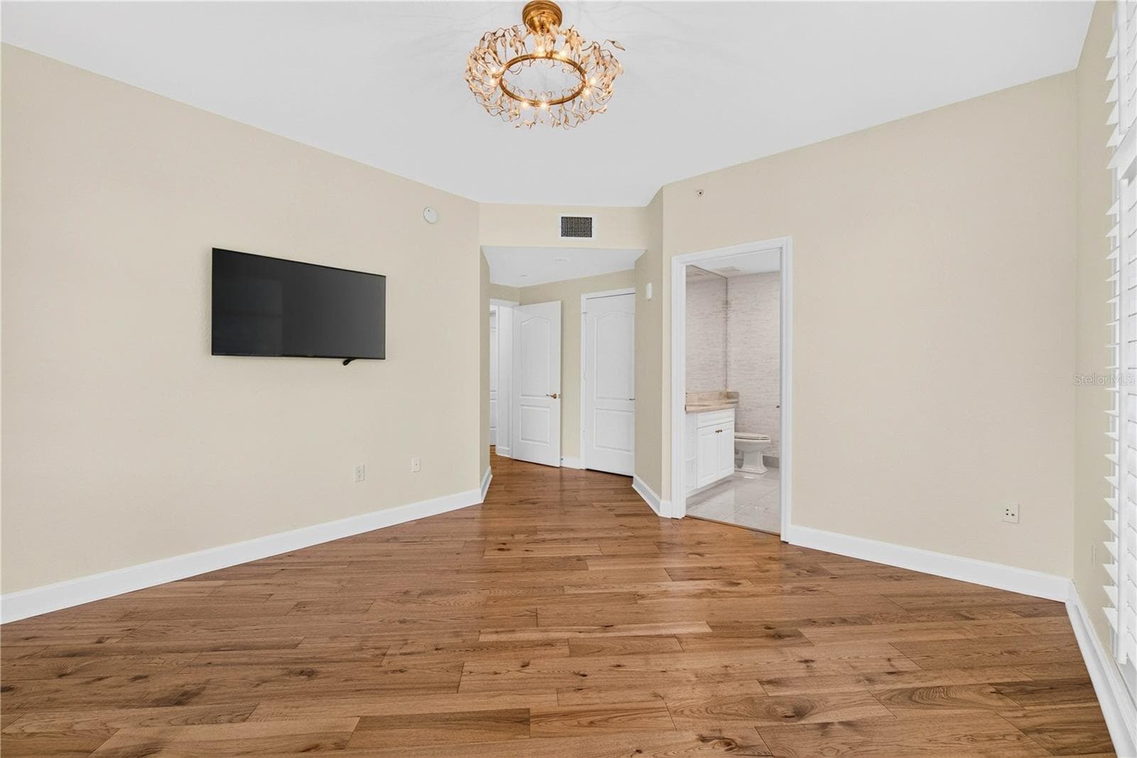 Condominium at 100 BEACH DR NE #401, ST PETERSBURG, photo 36 of 62