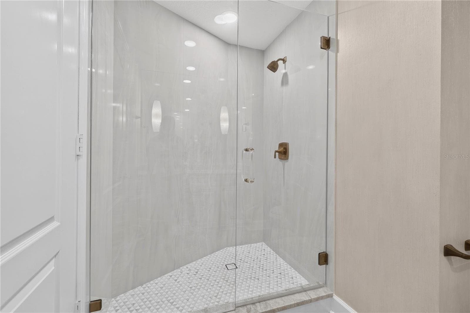Condominium at 100 BEACH DR NE #401, ST PETERSBURG, photo 40 of 62