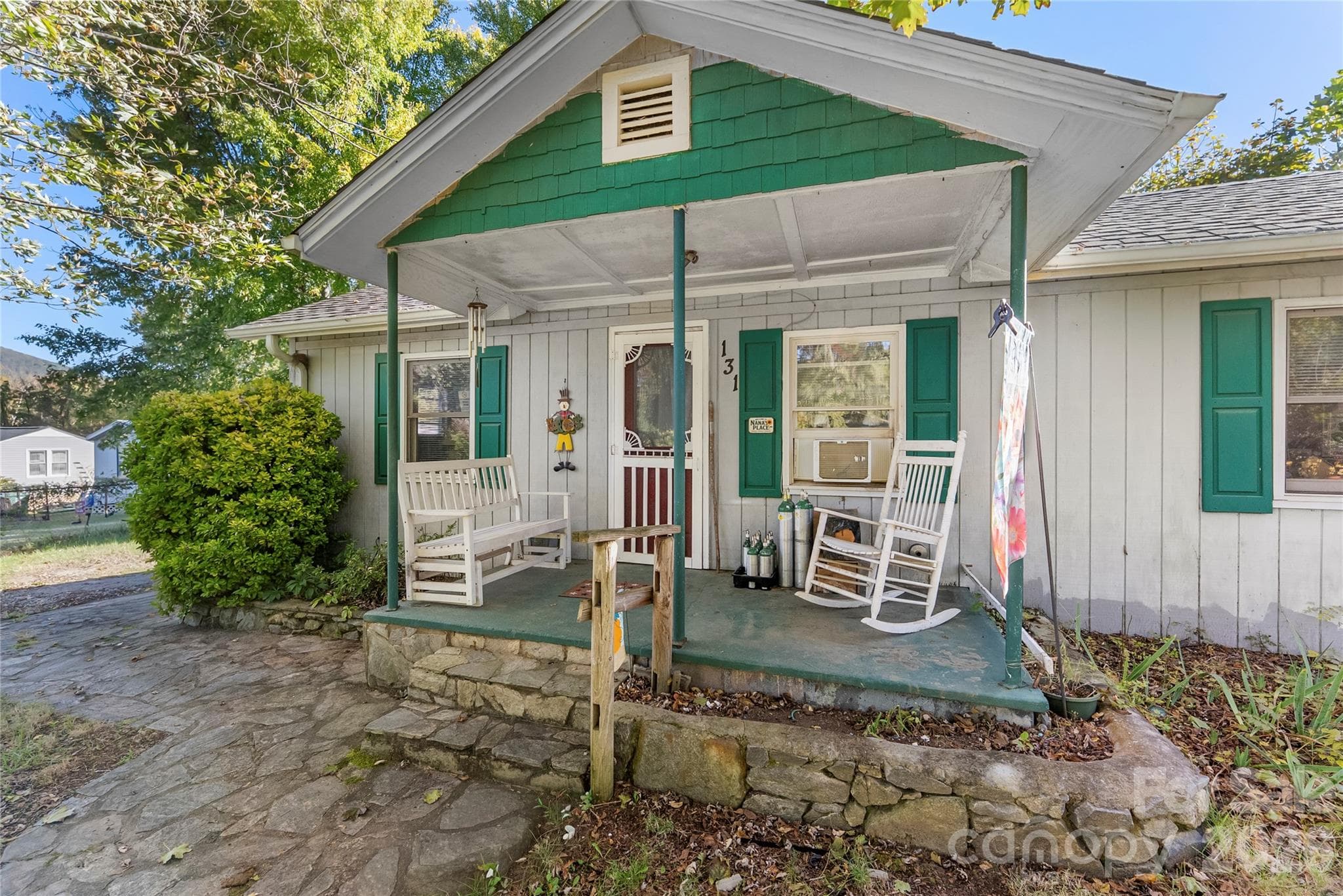Single Family Residence at 131 Central Avenue, Swannanoa, photo 2 of 30