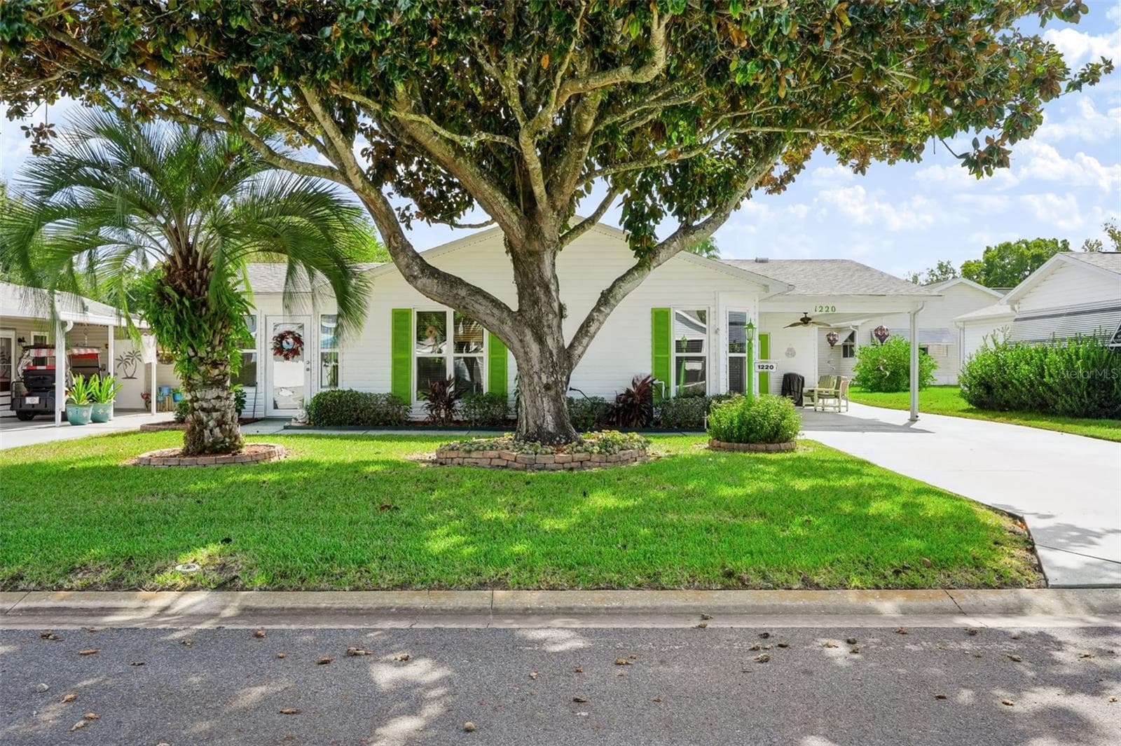 Single Family Residence at 1220 MARIA CT, LADY LAKE, photo 2 of 37