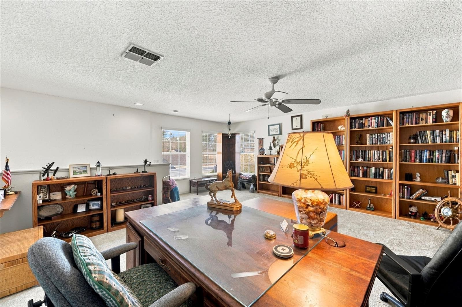 Huge Loft (Bedroom) large walk in closet - 23442 VISTAMAR CT, LAND O LAKES
