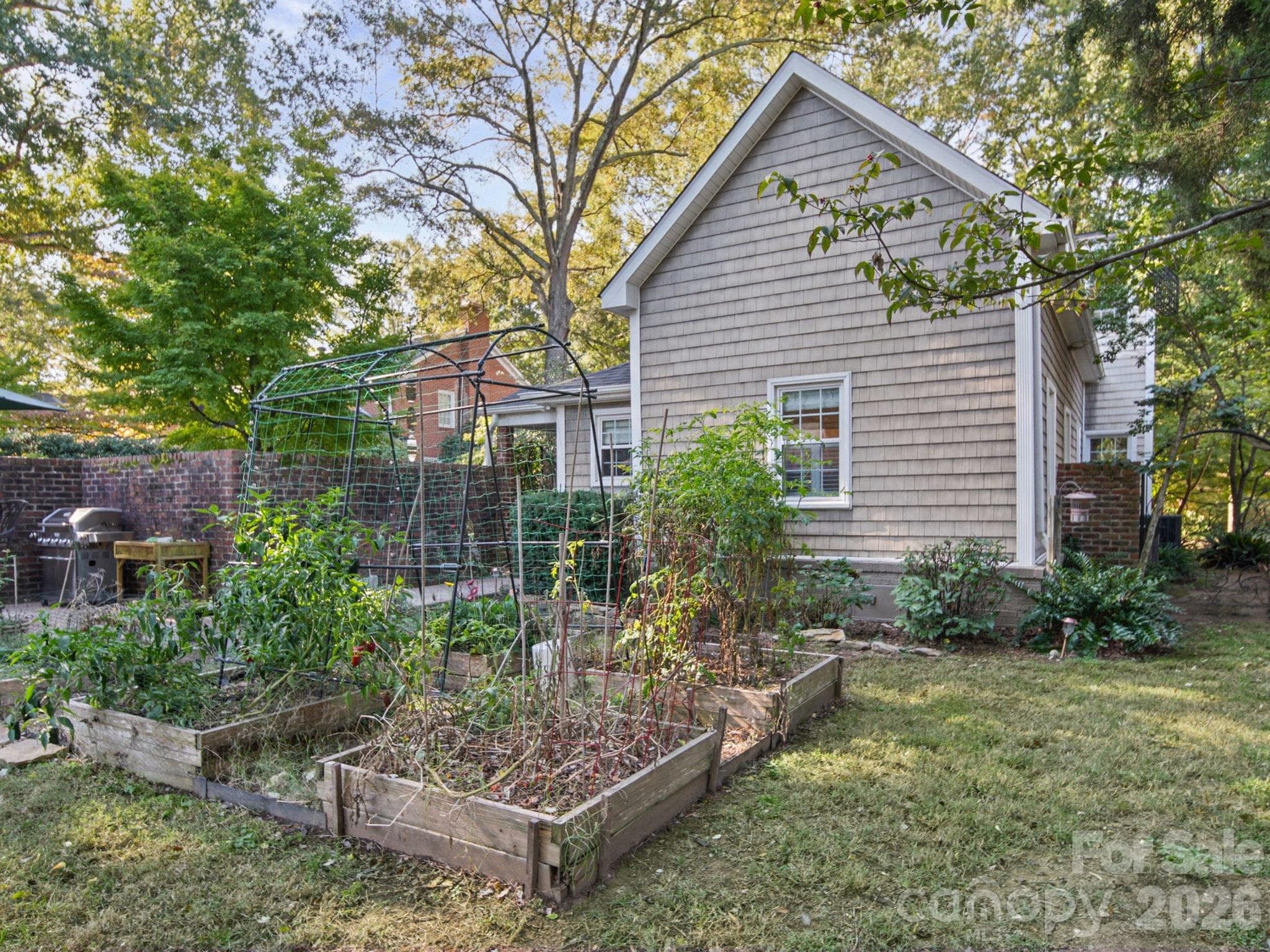 Single Family Residence at 479 Union Street, Concord, photo 42 of 47