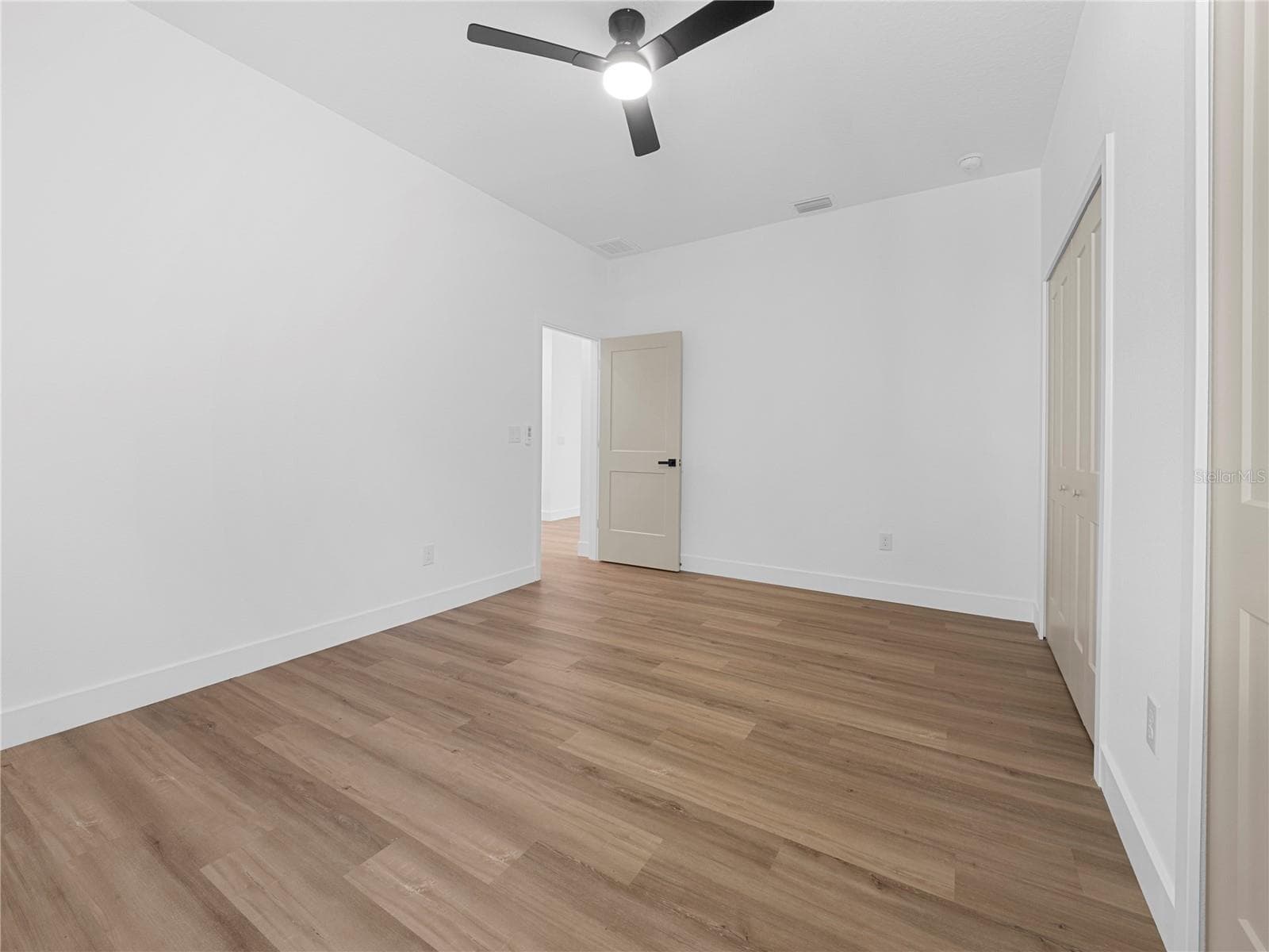 Single Family Residence at 9449 SPRING HILL DR, SPRING HILL, photo 25 of 43