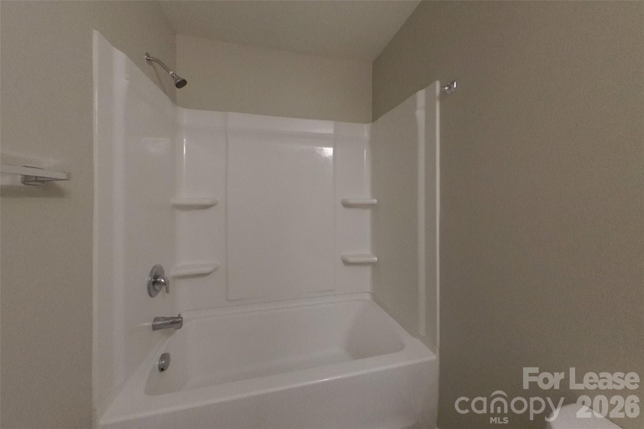 Single Family Residence at 3313 Pikes Peak Drive, Gastonia, photo 12 of 17