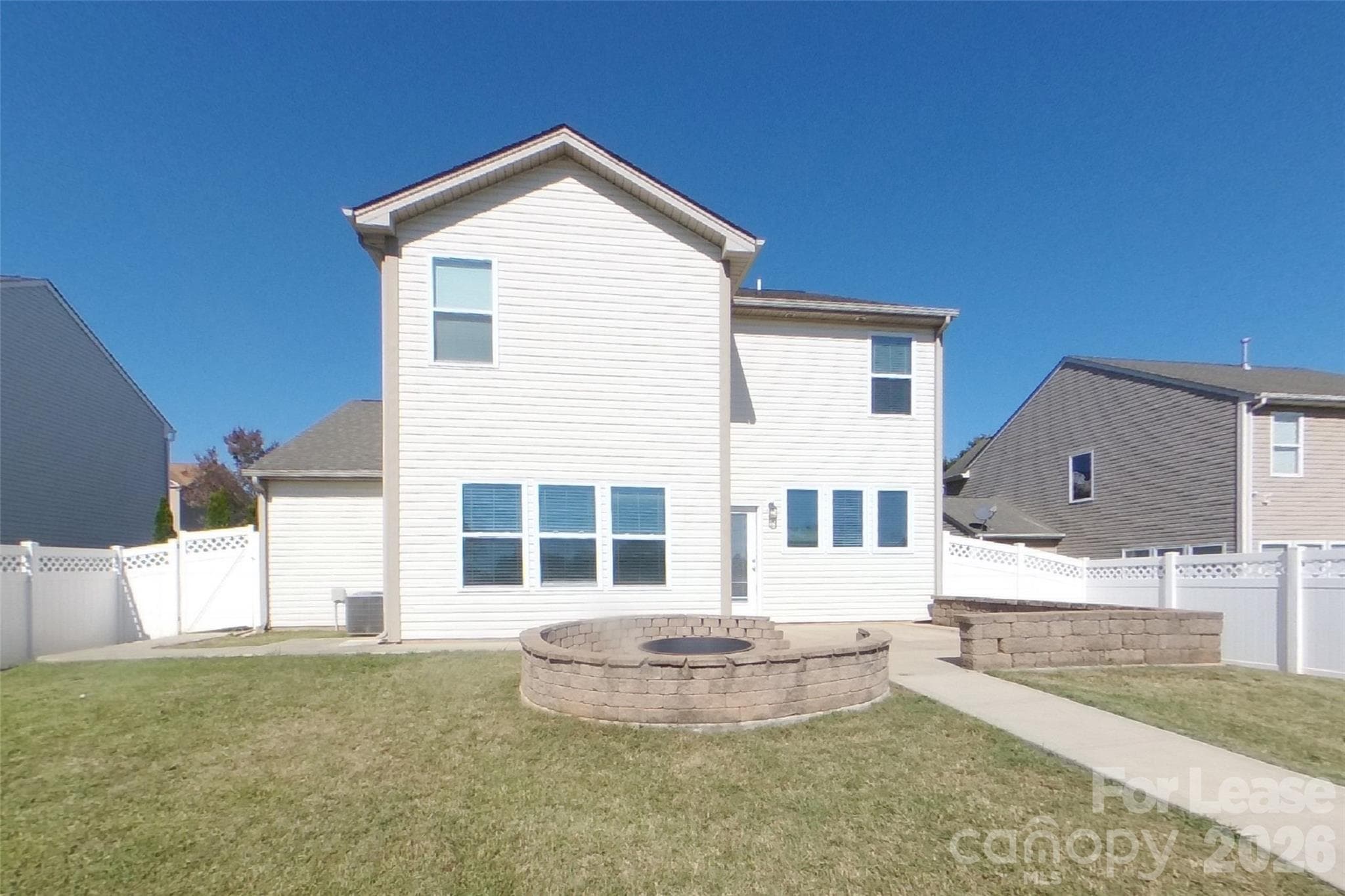 Single Family Residence at 3313 Pikes Peak Drive, Gastonia, photo 17 of 17