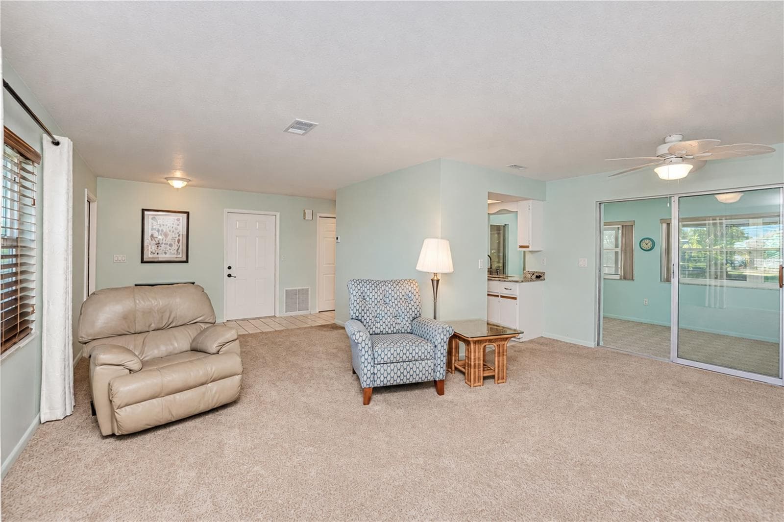 Single Family Residence at 539 WOODLAND AVE NW, PORT CHARLOTTE, photo 2 of 50