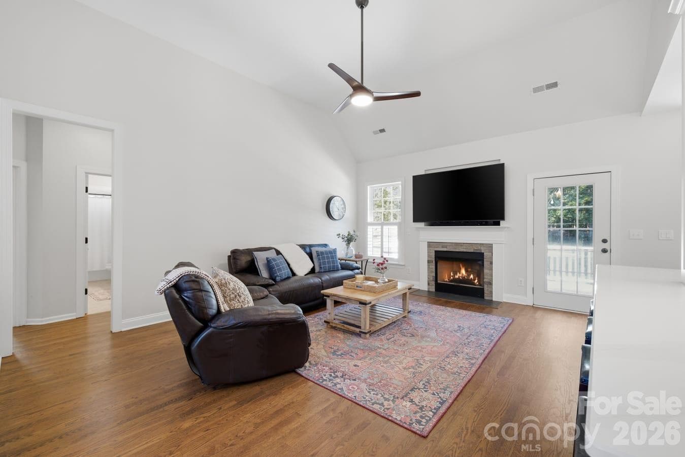 Single Family Residence at 4144 Isle Of Pines Drive, Denver, photo 2 of 40