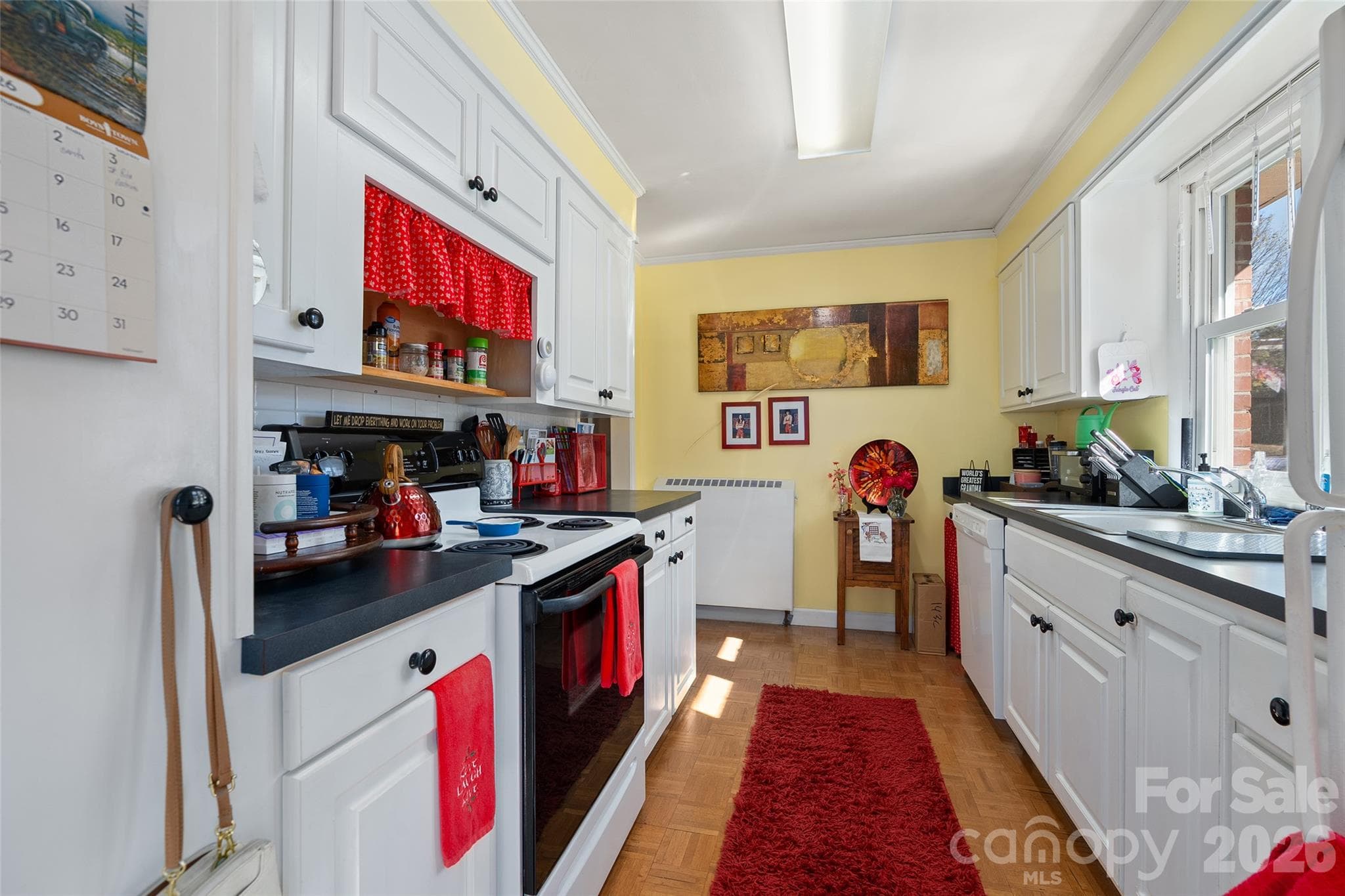 N/A at 152 Tate Street, Waynesville, photo 4 of 38