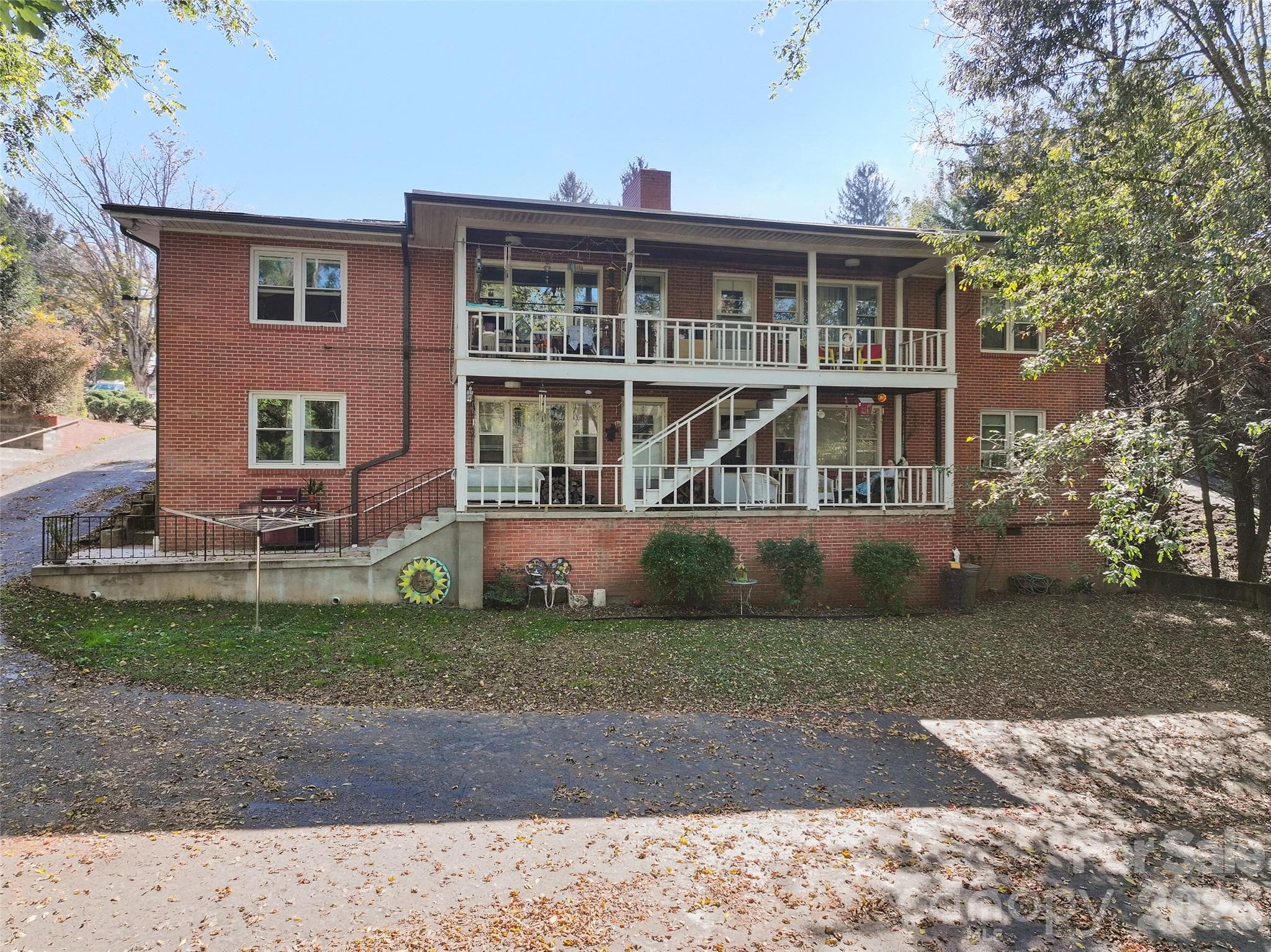 N/A at 152 Tate Street, Waynesville, photo 34 of 38
