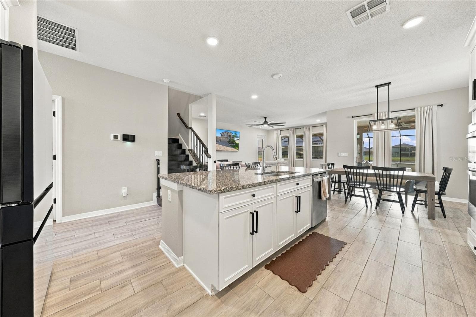 Single Family Residence at 4904 EAGLE ROCK DR, WIMAUMA, photo 15 of 70