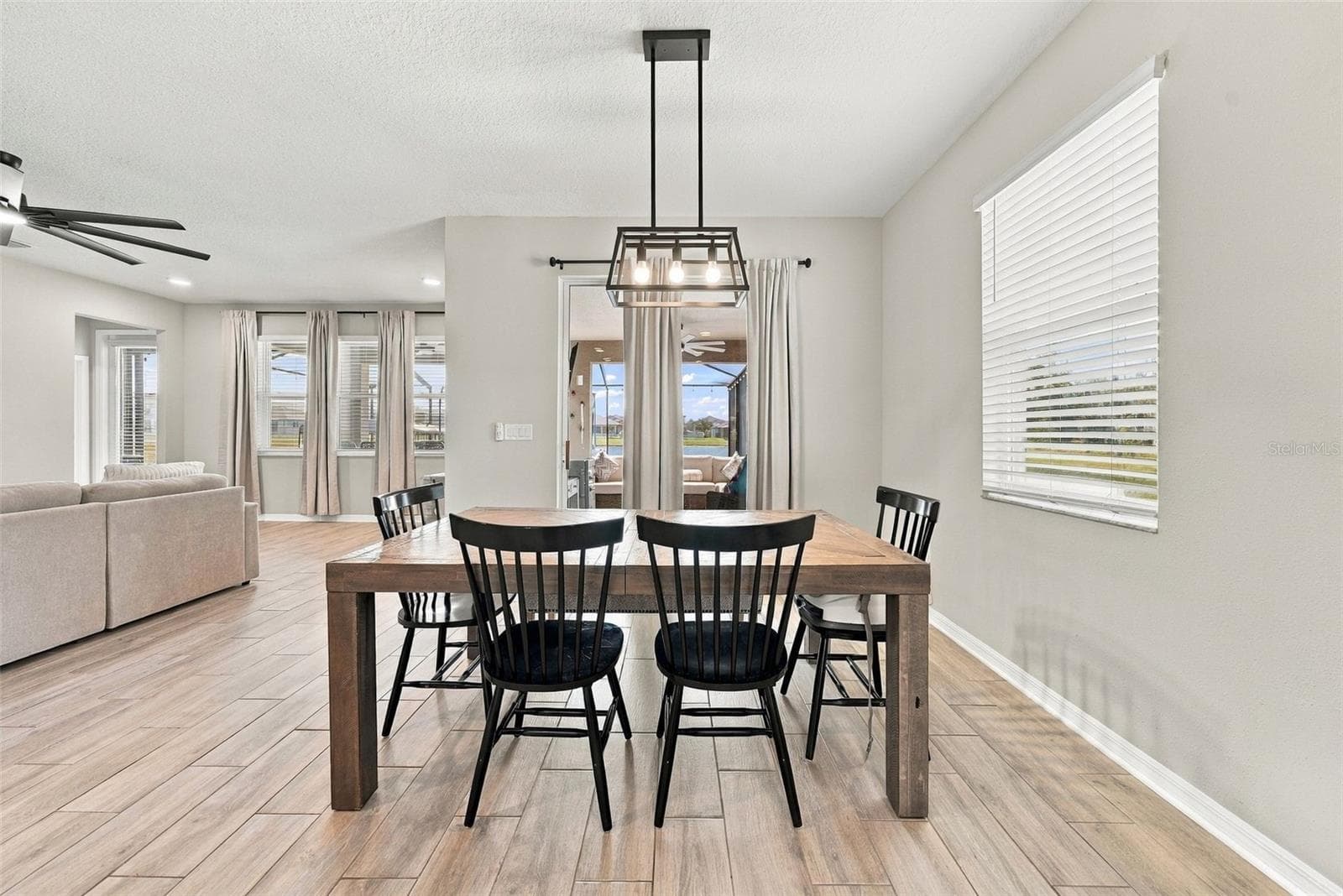 Single Family Residence at 4904 EAGLE ROCK DR, WIMAUMA, photo 20 of 70