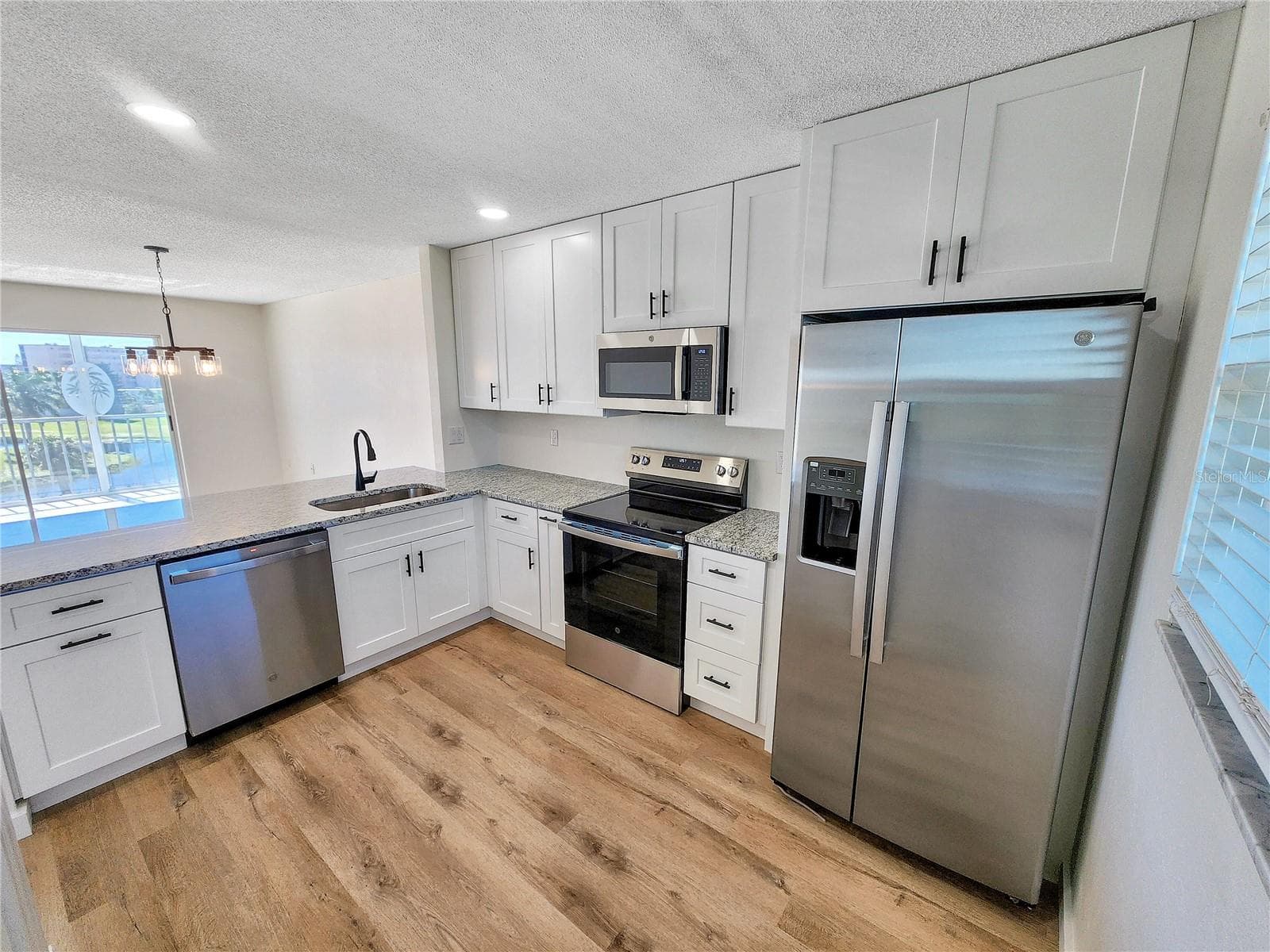 Kitchen - 3620 IRONWOOD CIR #404O, BRADENTON