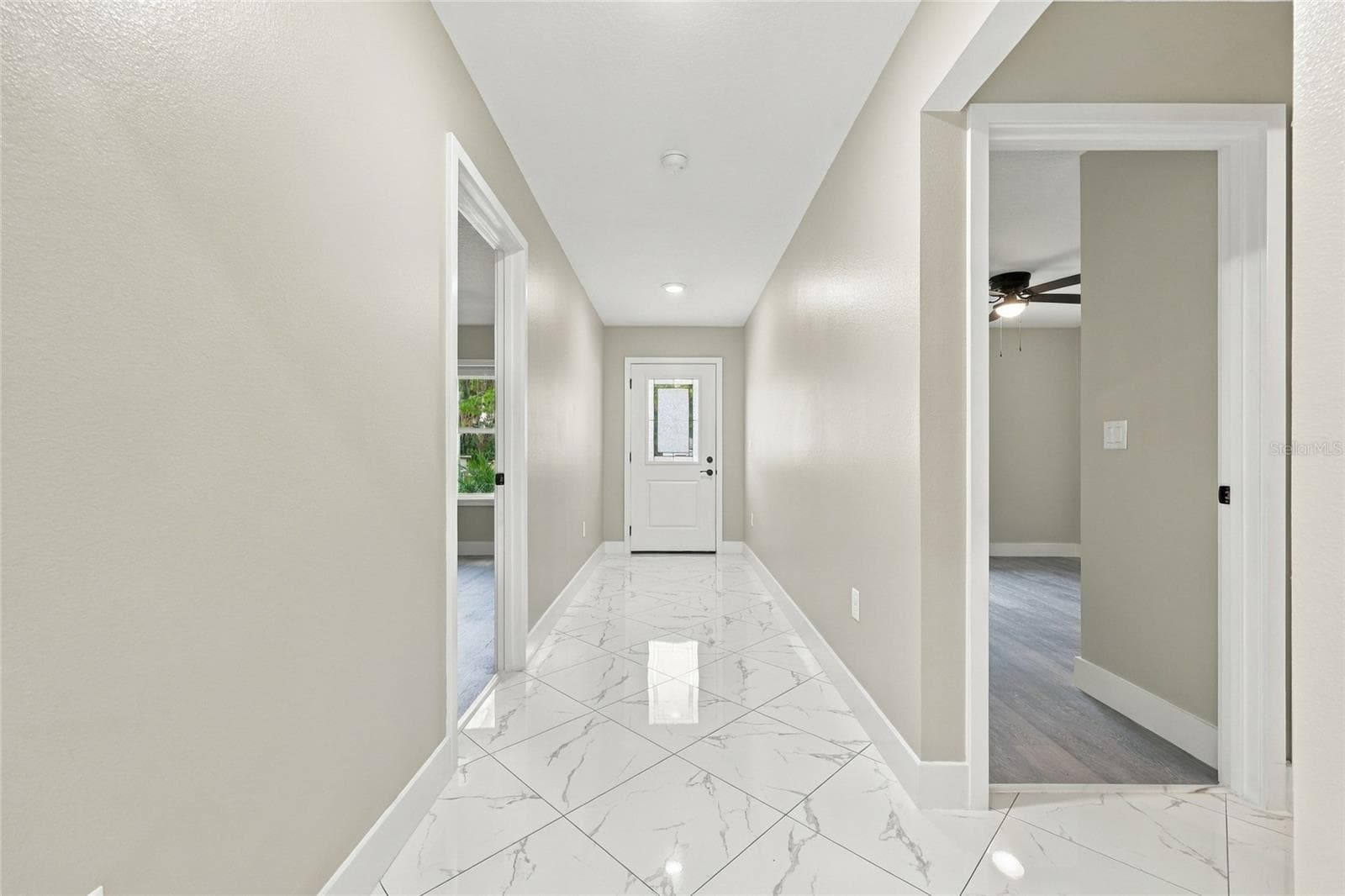 Hallway - 11134 WOODSIDE DR, LEESBURG