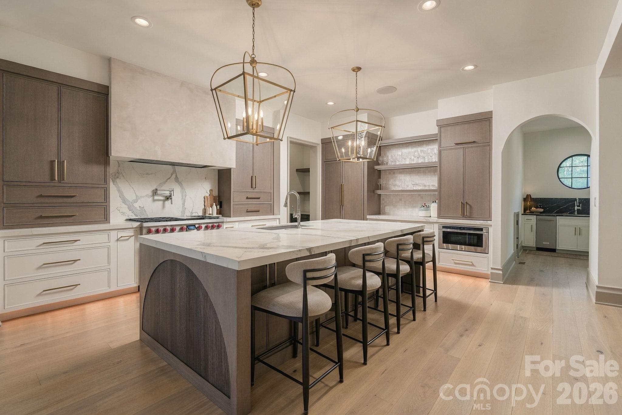 Single Family Residence at 900 Jefferson Drive, Charlotte, photo 6 of 48