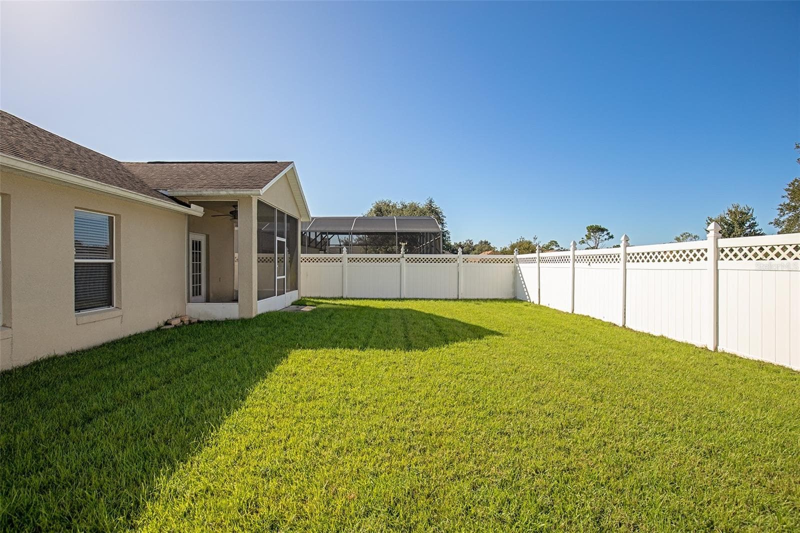 Fenced Back Yard - 2410 SIWARD AVE, ORLANDO