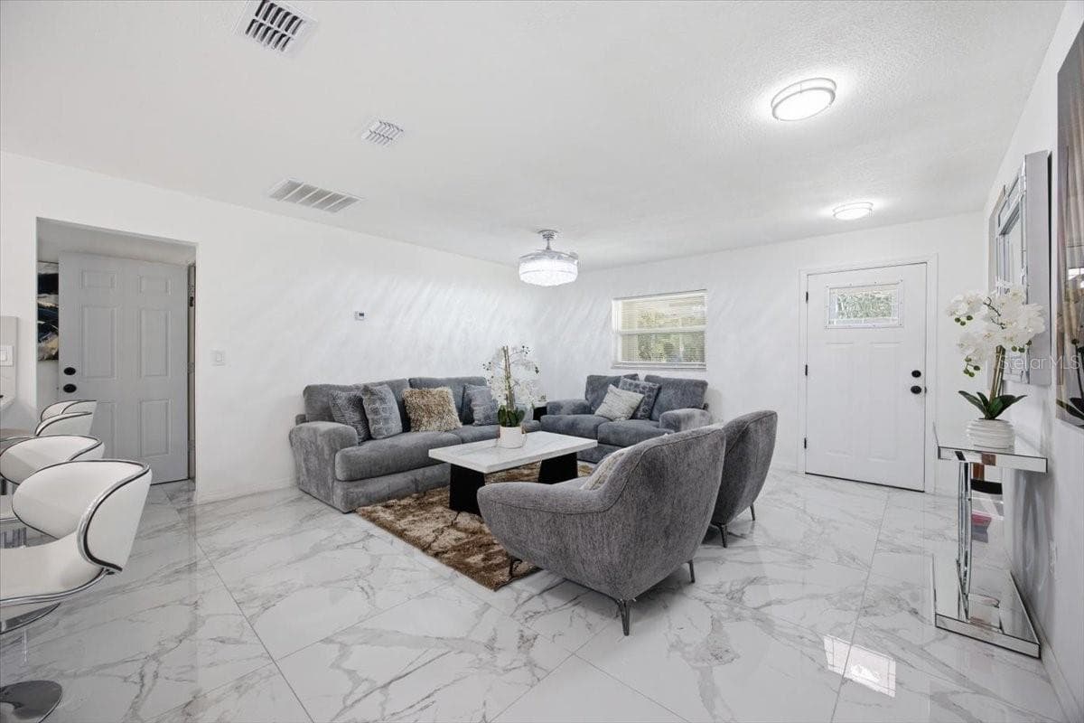 Single Family Residence at 2629 TELSTAR AVE, ORLANDO, photo 5 of 25