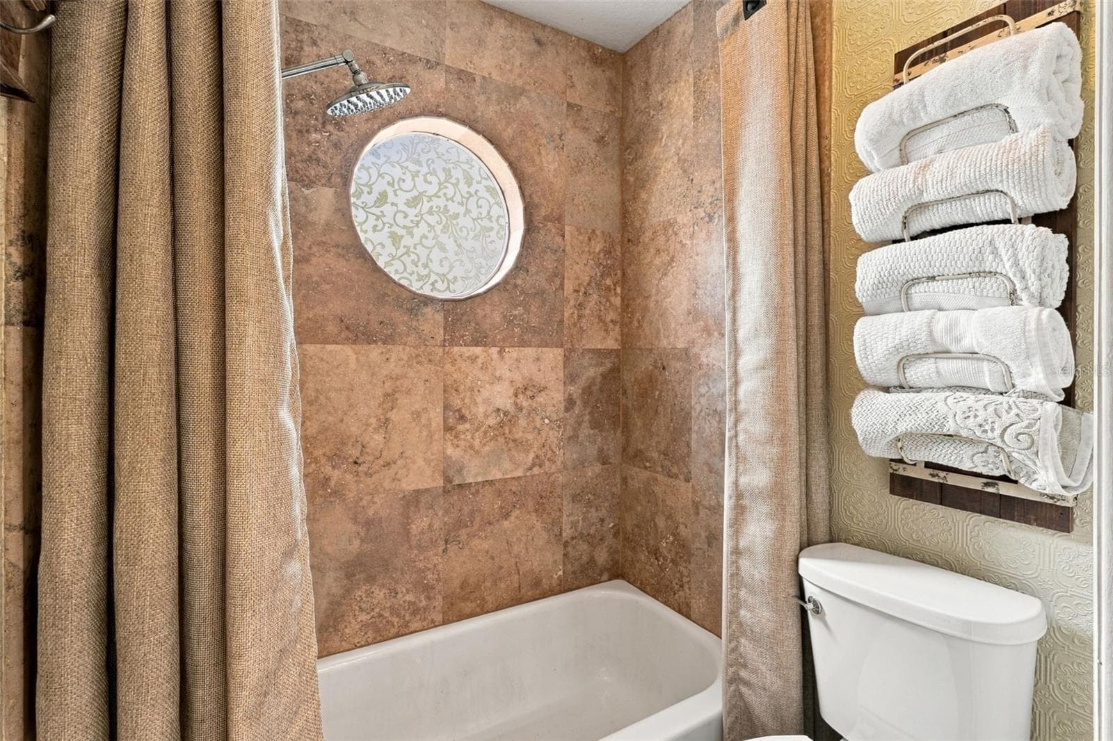Single Family Residence at 8426 DIAMOND COVE CIR, ORLANDO, photo 65 of 71