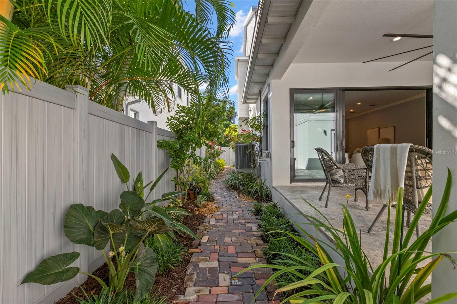 Plush Landscaped with Florida Natives - 555 26TH AVE N, ST PETERSBURG