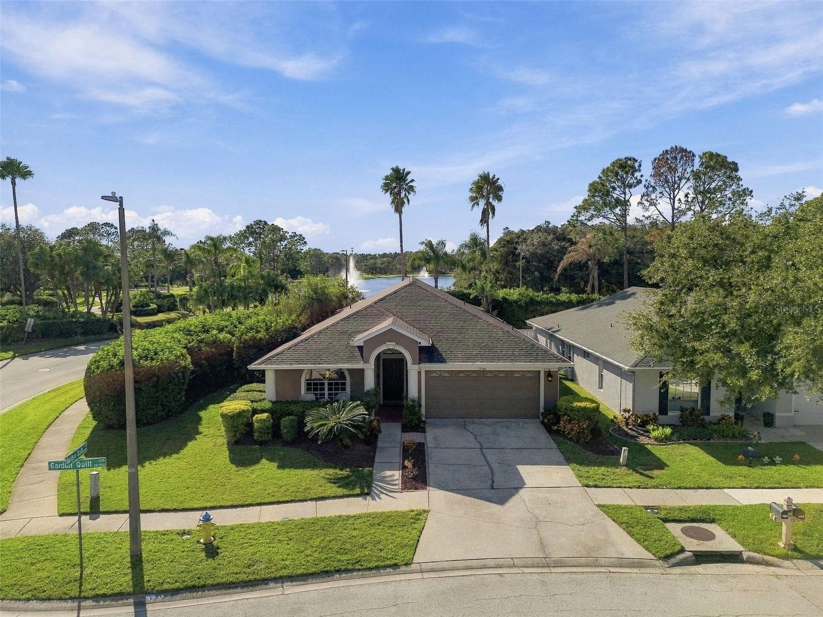 Single Family Residence at 19302 GARDEN QUILT CIR, LUTZ, photo 7 of 90