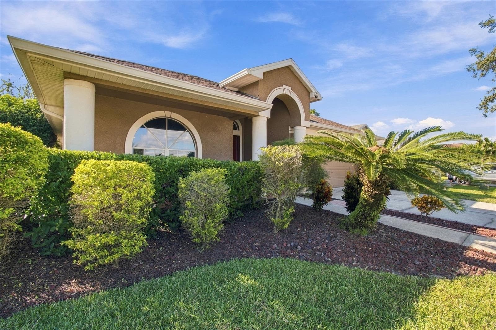 Single Family Residence at 19302 GARDEN QUILT CIR, LUTZ, photo 12 of 90