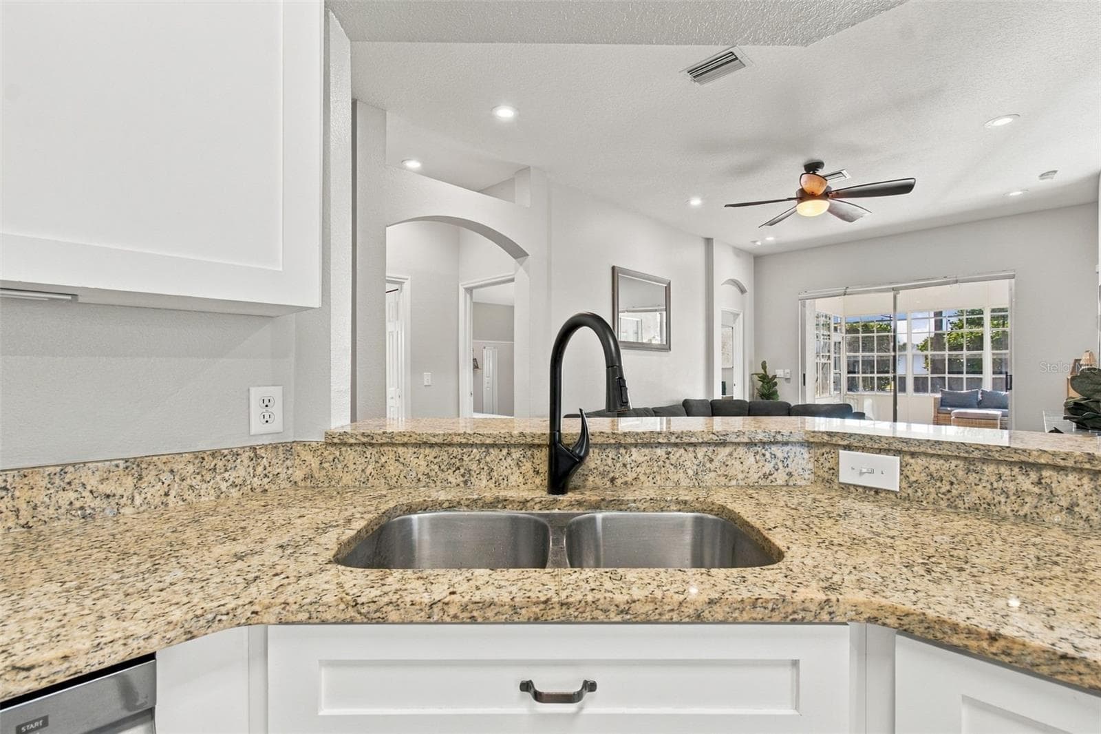 Single Family Residence at 19302 GARDEN QUILT CIR, LUTZ, photo 33 of 90