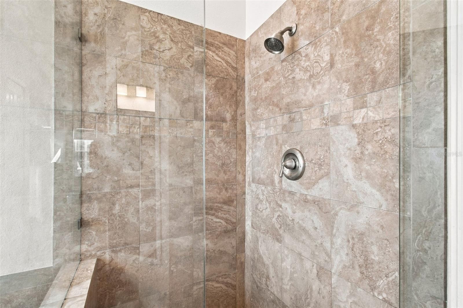 Primary bath - 19302 GARDEN QUILT CIR, LUTZ