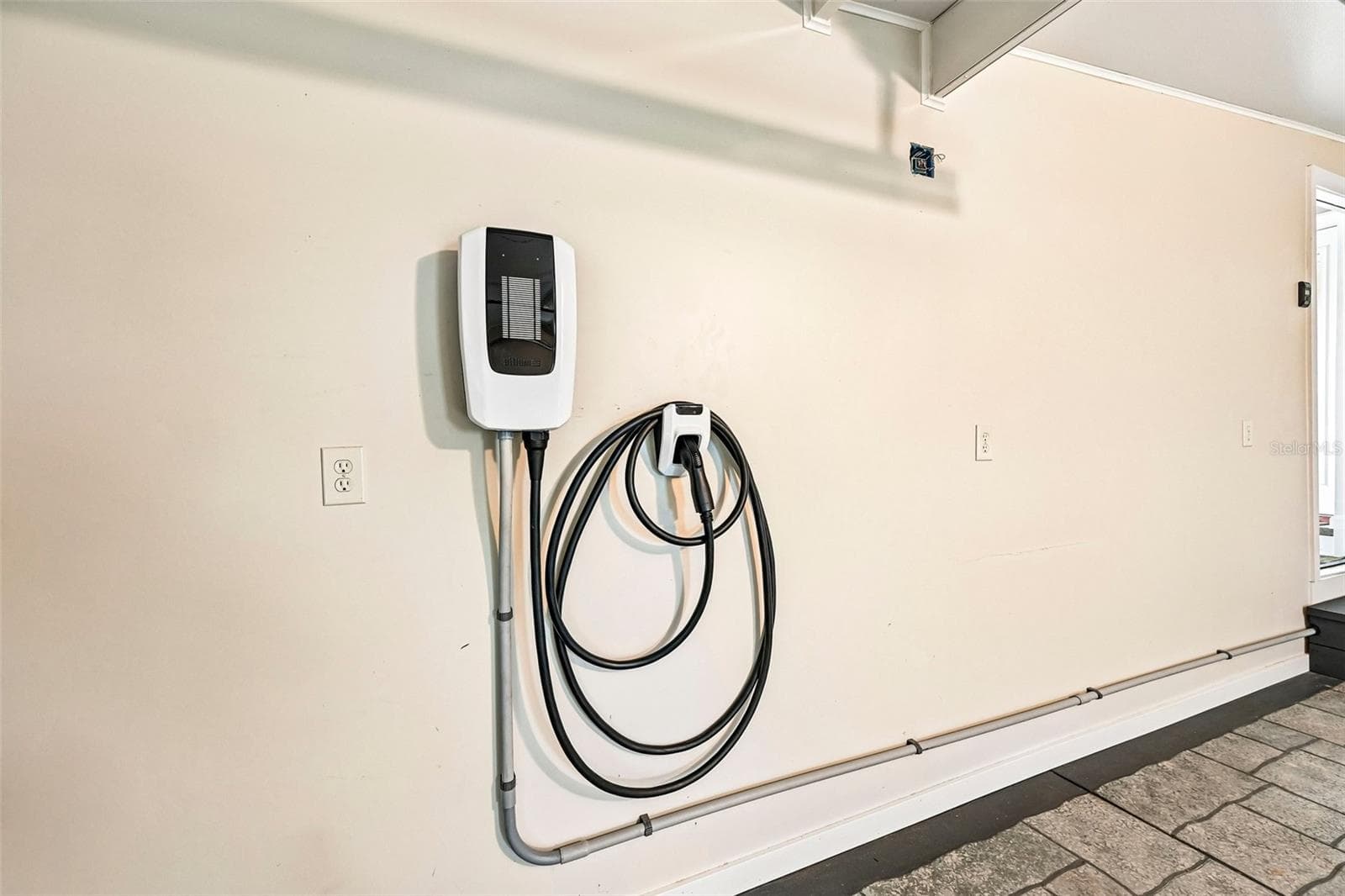 Level II EV Charger - 8510 COUNTESS AVENUE CIR, PALMETTO