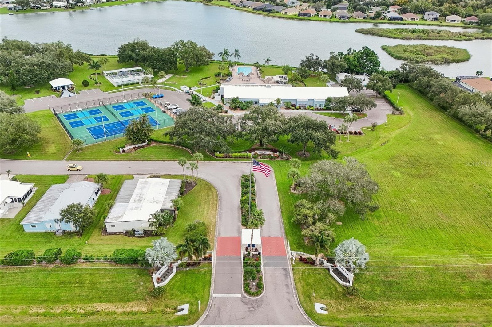 Arial View of Front of Community - 8510 COUNTESS AVENUE CIR, PALMETTO