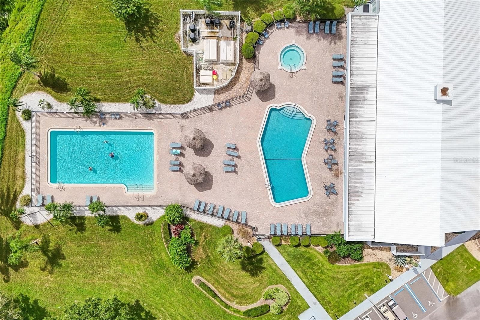 Two Heated Pools - 8510 COUNTESS AVENUE CIR, PALMETTO
