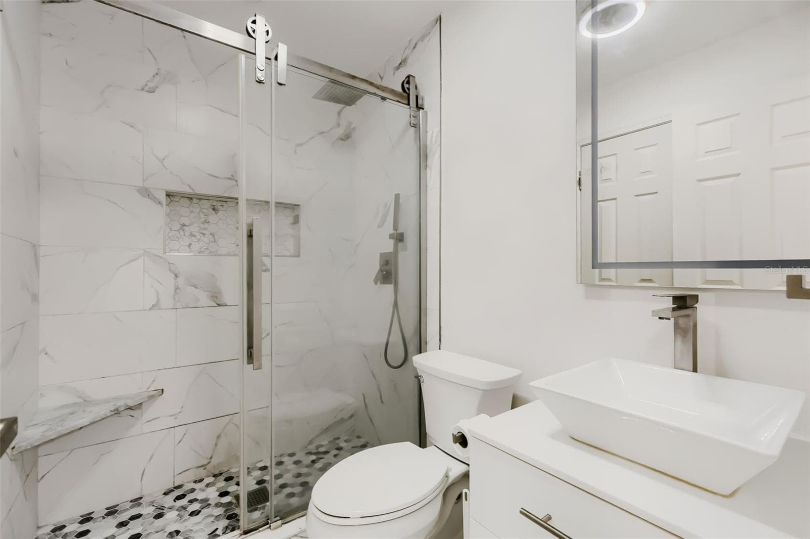 Condominium at 1400 GANDY BLVD N #1213, ST PETERSBURG, photo 14 of 29
