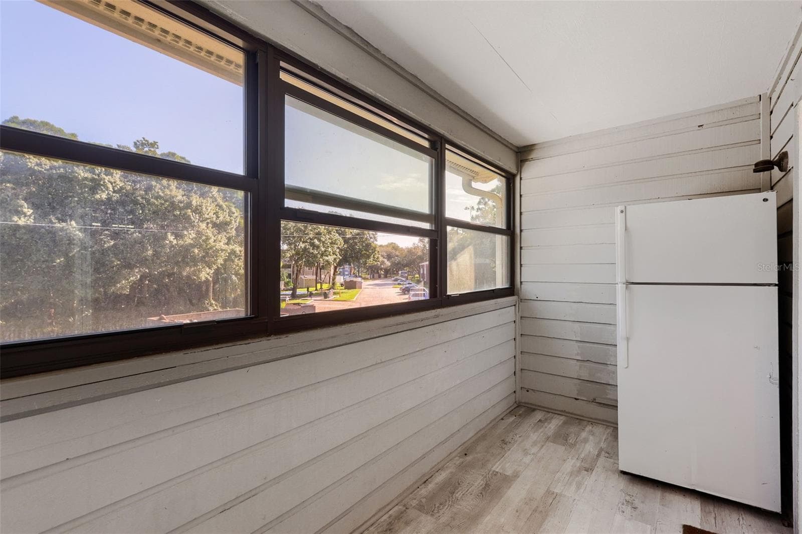 Condominium at 1400 GANDY BLVD N #1213, ST PETERSBURG, photo 23 of 29