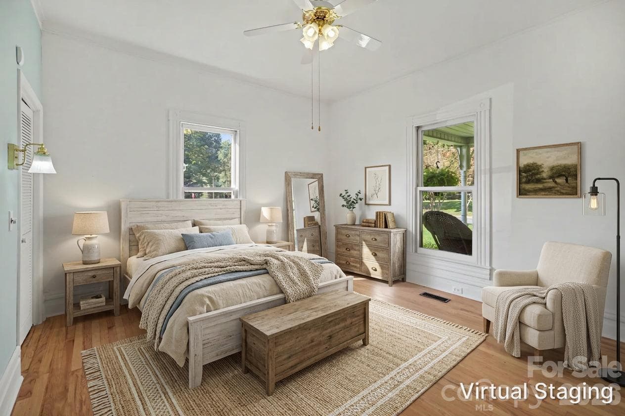virtually staged - 743 S College Avenue, Newton
