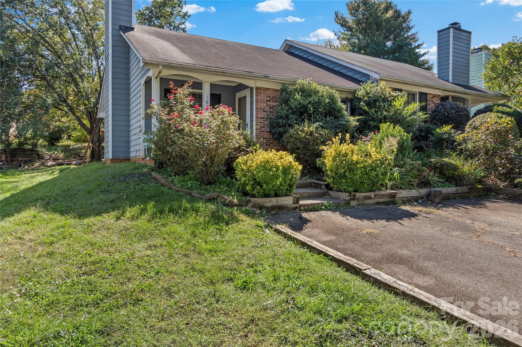 Townhouse at 1858 Lantana Drive, Winston Salem, photo 4 of 22